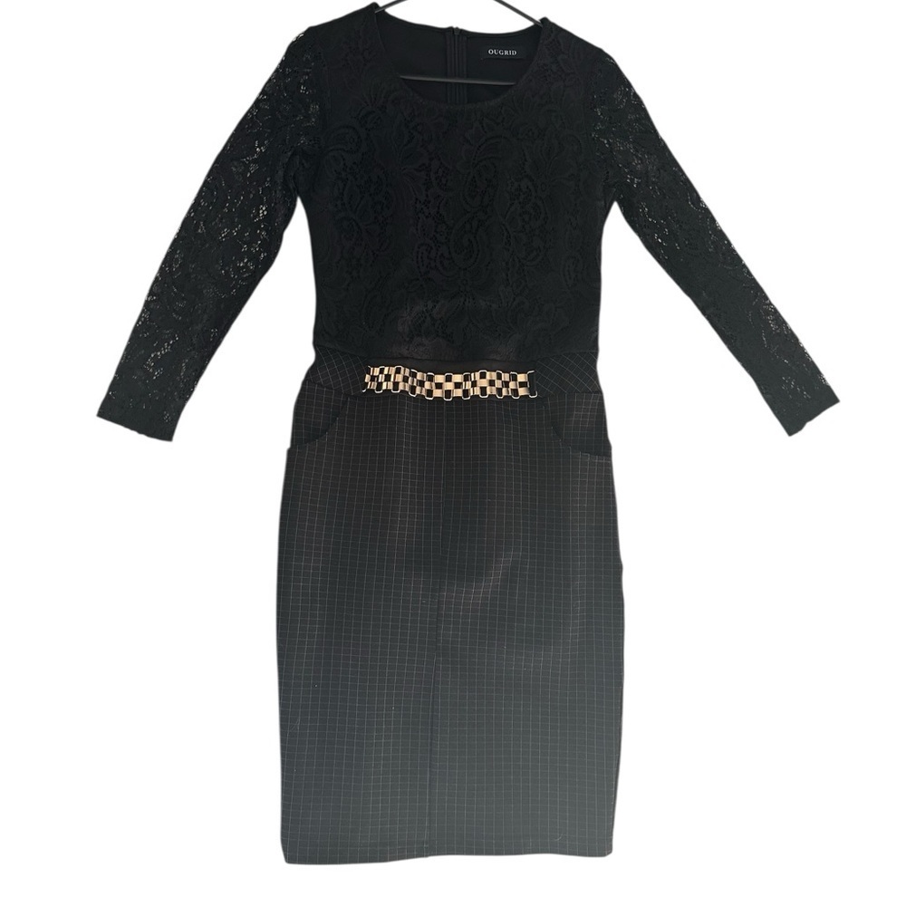 Elegant Black Lace Dress with Gold Accents - Picture 2 of 6